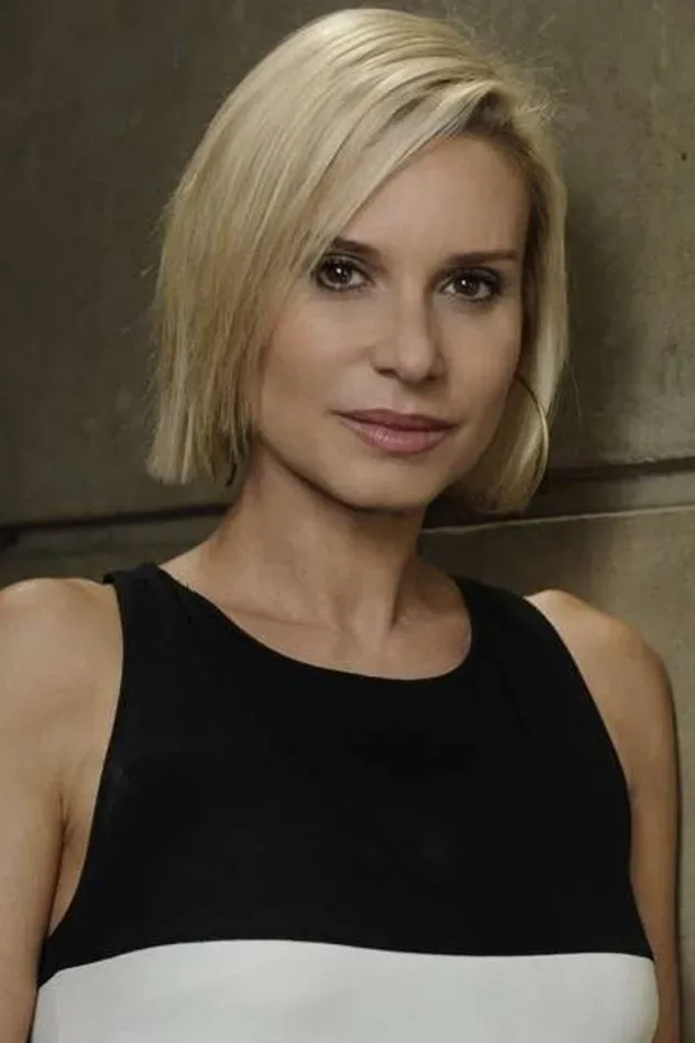 صورة الغلاف لـ Paula Burlamaqui