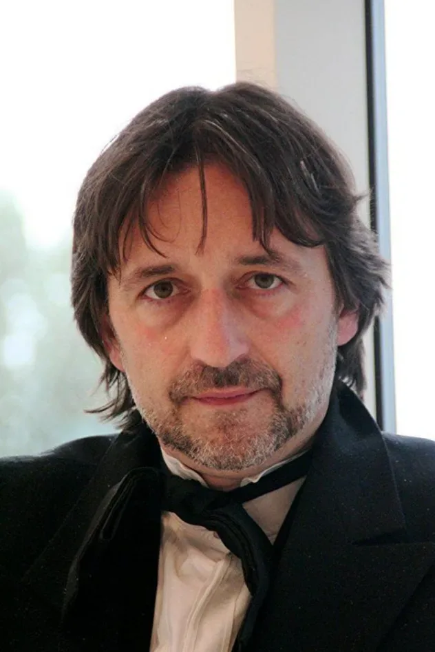 Imagen de portada para Georg Nikoloff