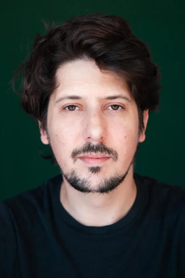 Cover image for Luís Lobão