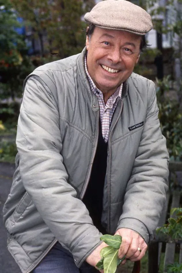 Обложка для Bill Treacher