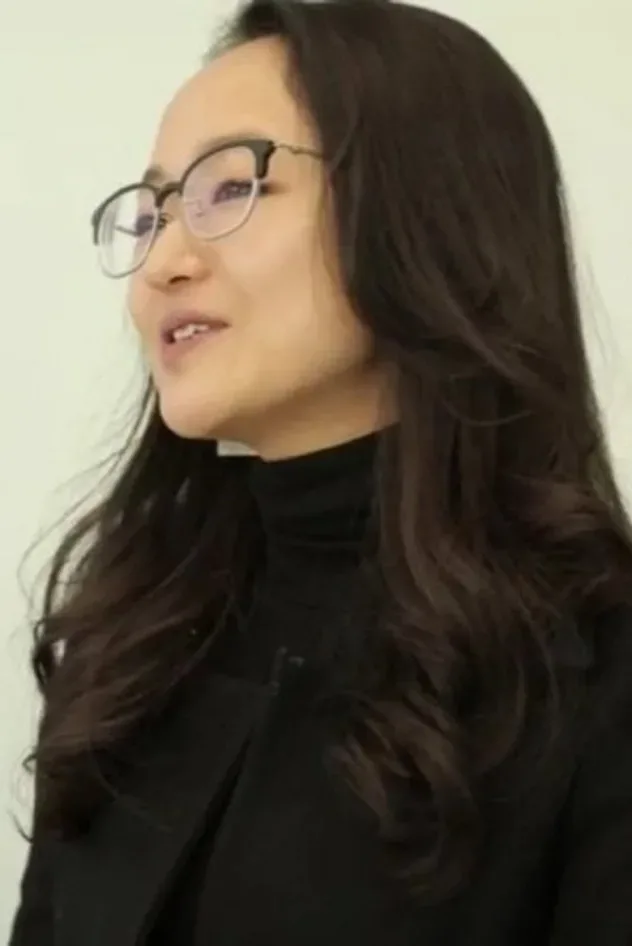 Обложка для Han Woo-ri