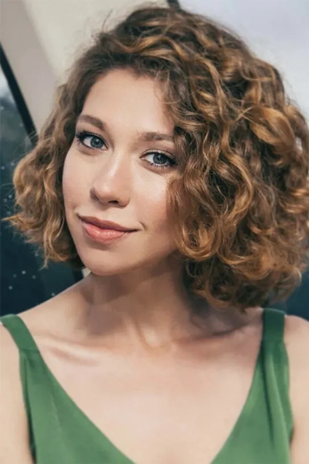 Imagen de portada para Alina Alekseeva