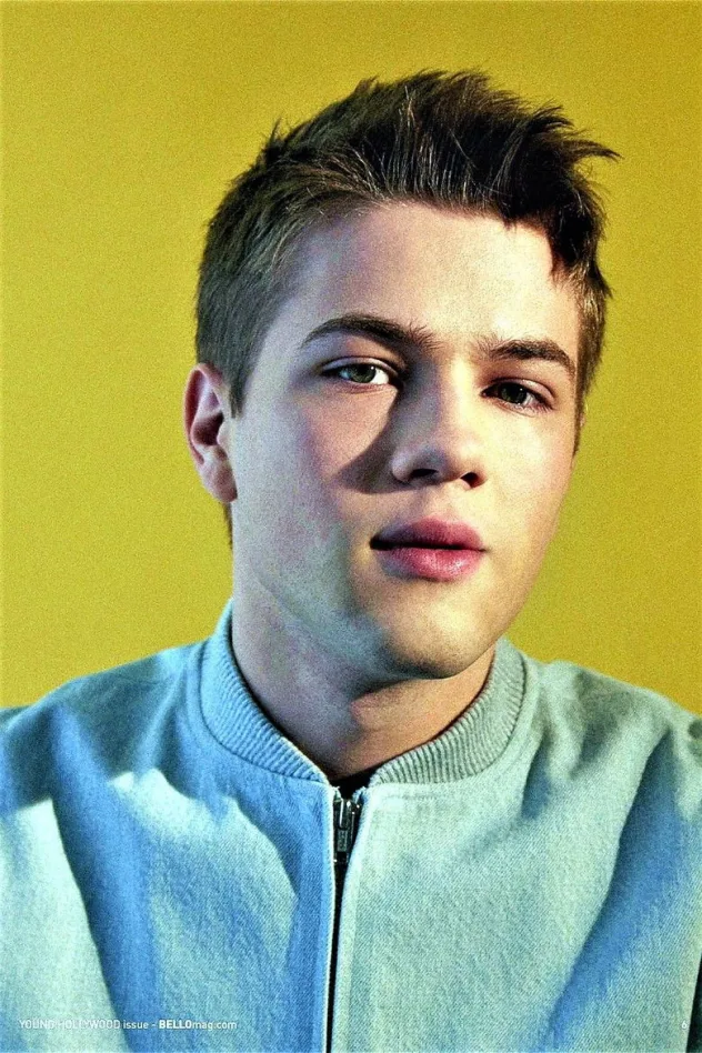 фото Connor Jessup