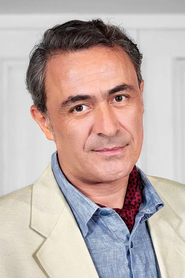 Imagen de portada para Θανάσης Κουρλαμπάς