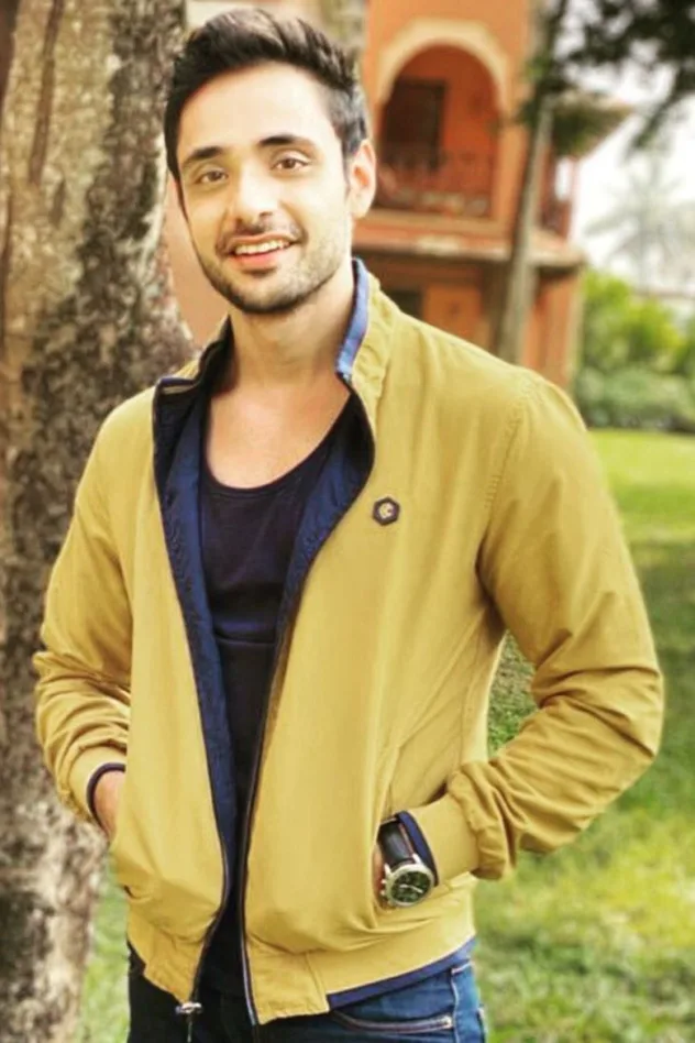 фото Adnan Khan