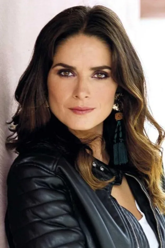 Imagen de portada para Dina Félix Costa