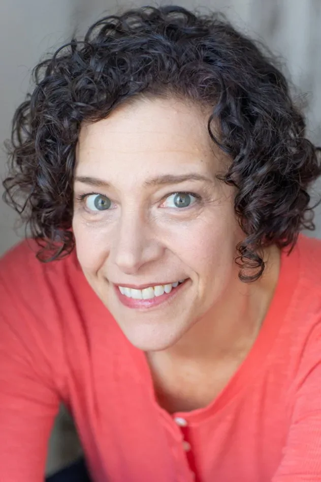 Обложка для Jennifer Estlin