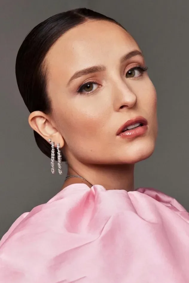 Обложка для Larissa Manoela