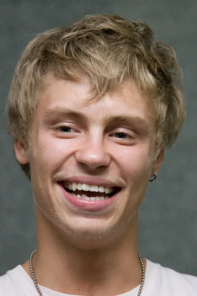 Обложка для Aleksandr Golovin