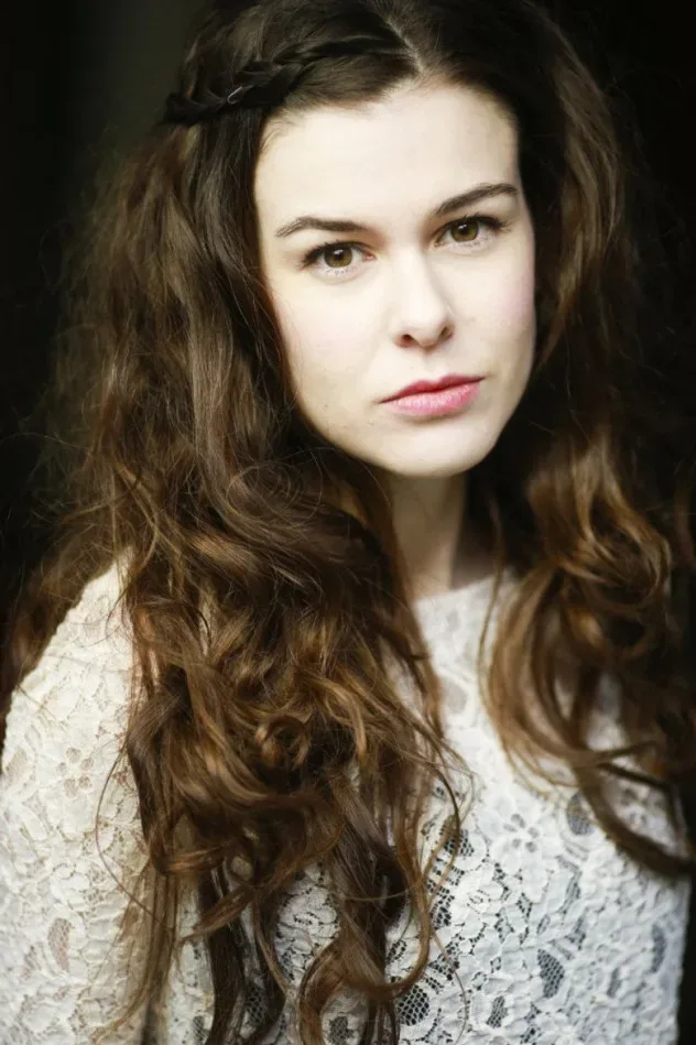 Обложка для Emma Noakes