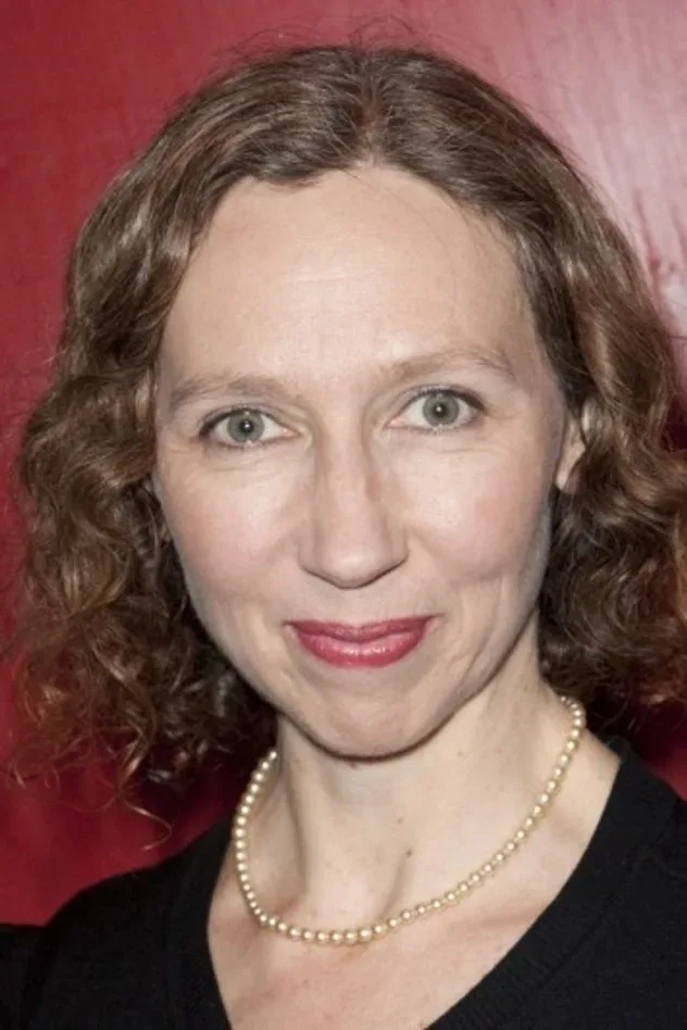 صورة الغلاف لـ Amanda Hadingue