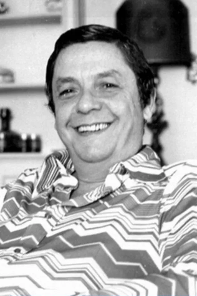 Обложка для Cassiano Gabus Mendes