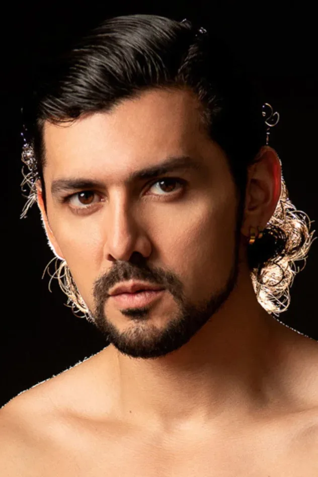 Обложка для Miguel Martínez