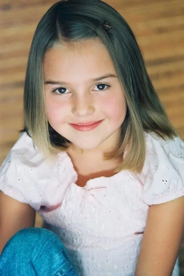 Обложка для Hailey Noelle Johnson