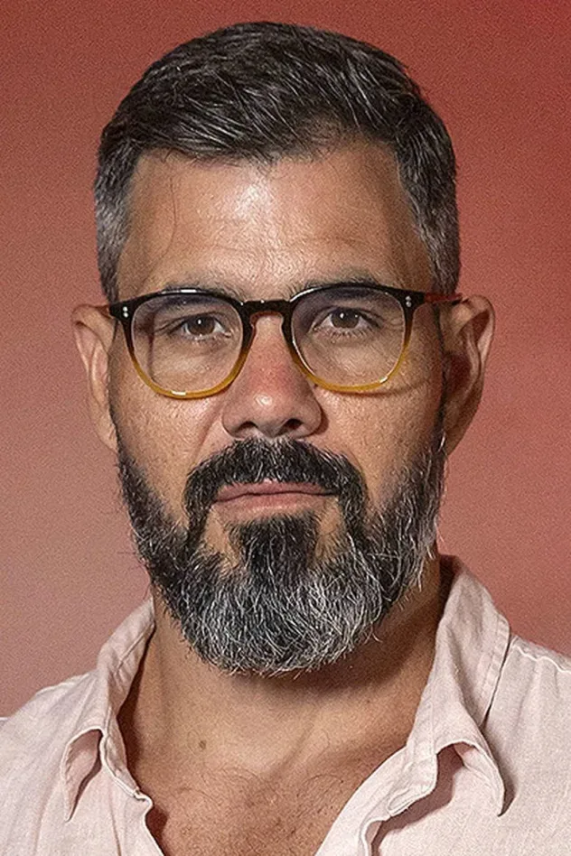 Imagen de portada para Juliano Cazarré