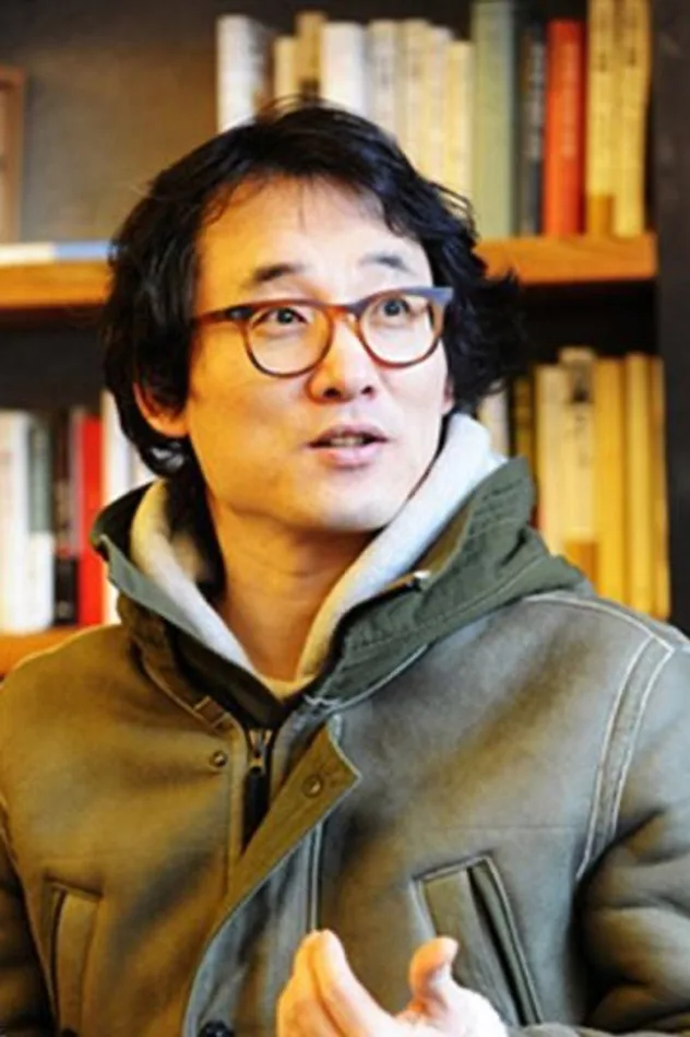 Lee Hee-myung photo