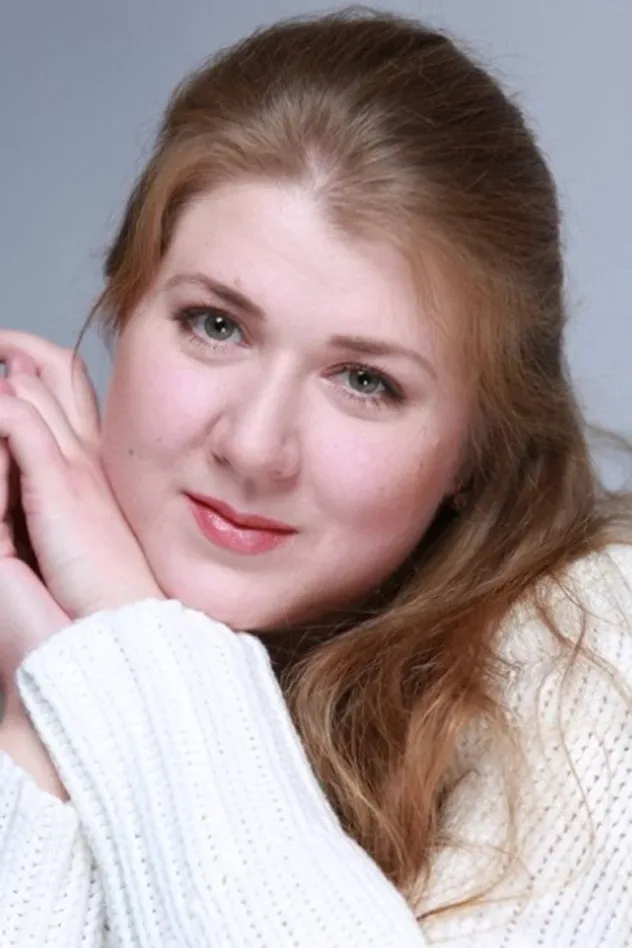 Marina Antonova için kapak görseli