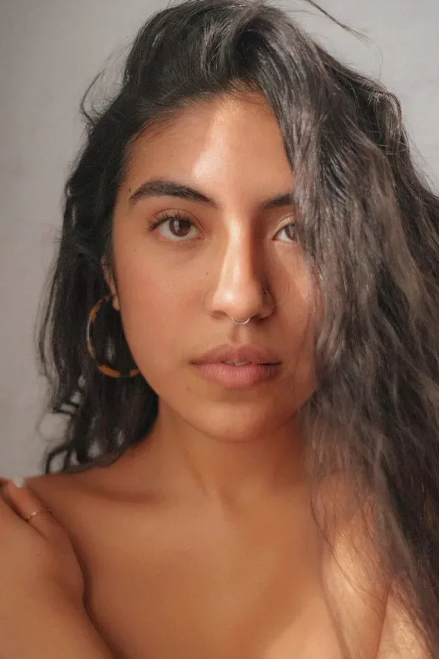 Обложка для Aminah Nieves