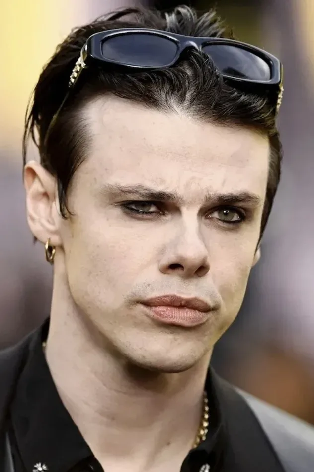 Обложка для YUNGBLUD