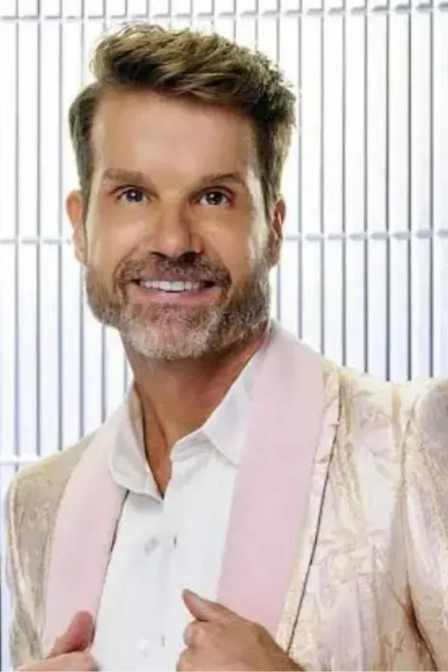 Louis Van Amstel için kapak görseli