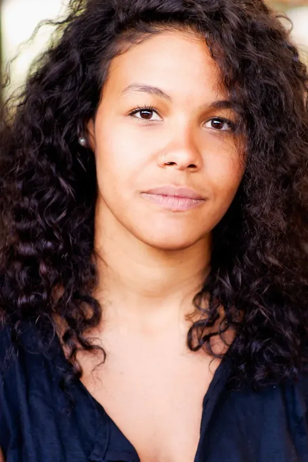 Zahra Newman için kapak görseli