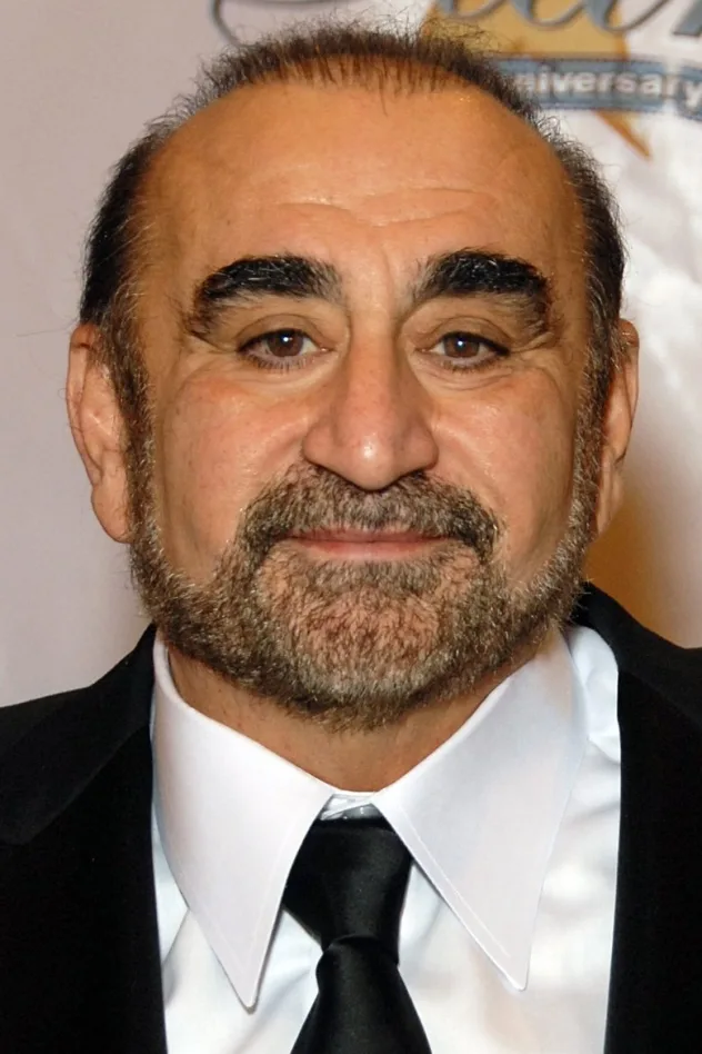 foto de Ken Davitian