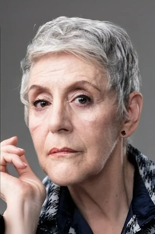 Cover image for Julieta Egurrola