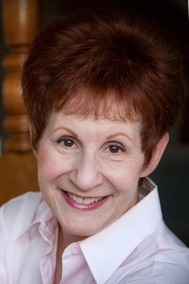 Imagen de portada para Marcie Lynn Ross