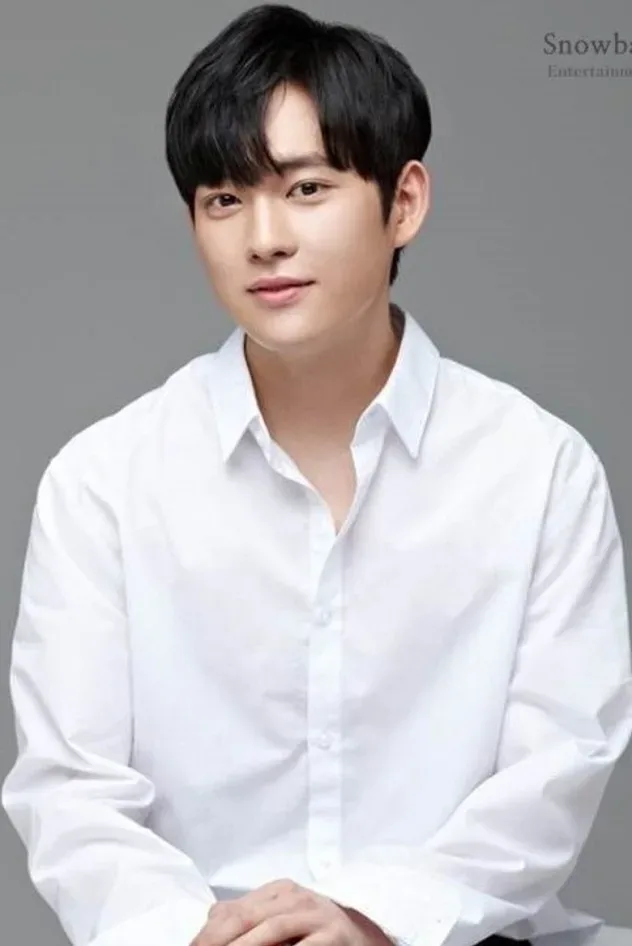 Cover image for Choi Kyu-jin