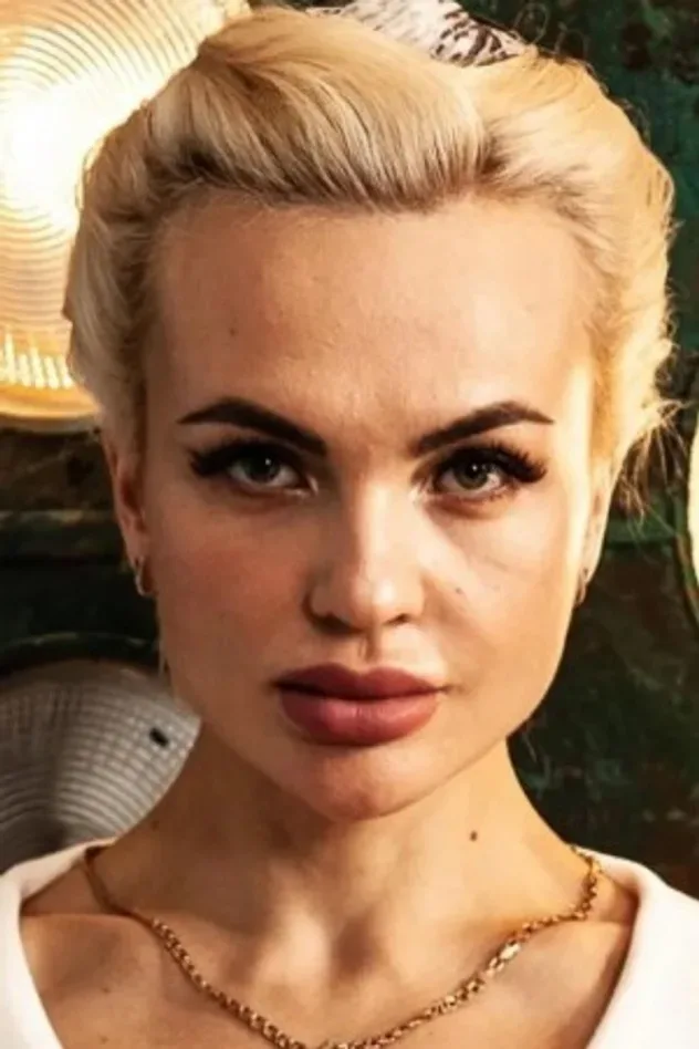 Обложка для Viktoriya Komakhina