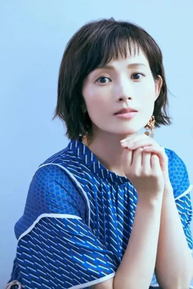 صورة 安倍なつみ
