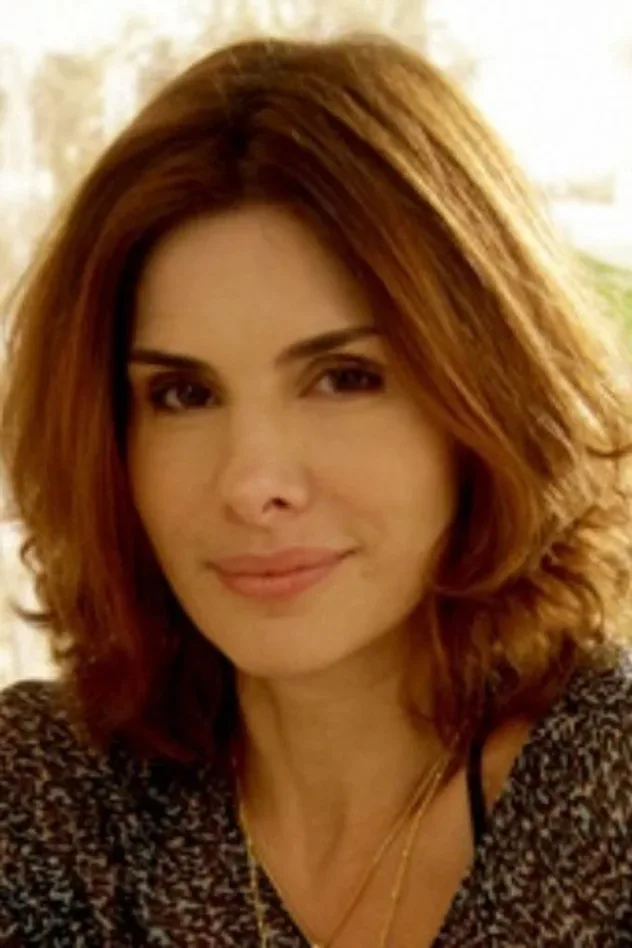 Imagen de portada para Helena Fernandes