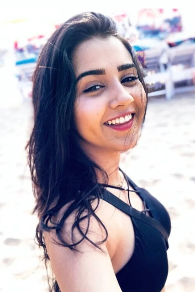 фото Roshni Walia