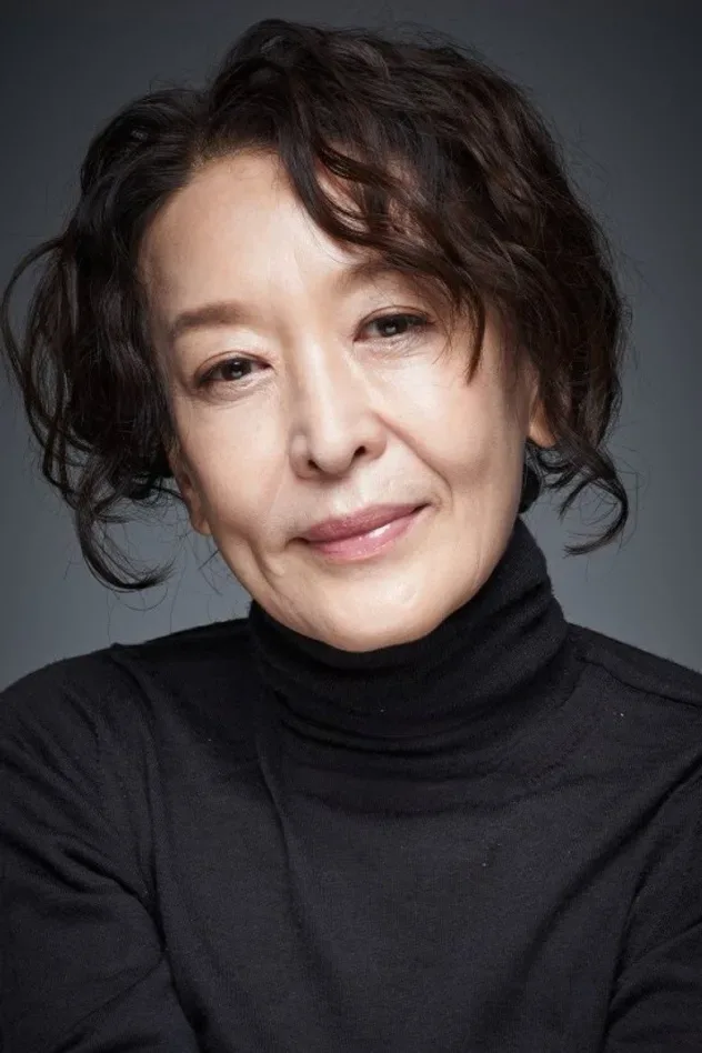 Cover image for Yoon Suk-hwa