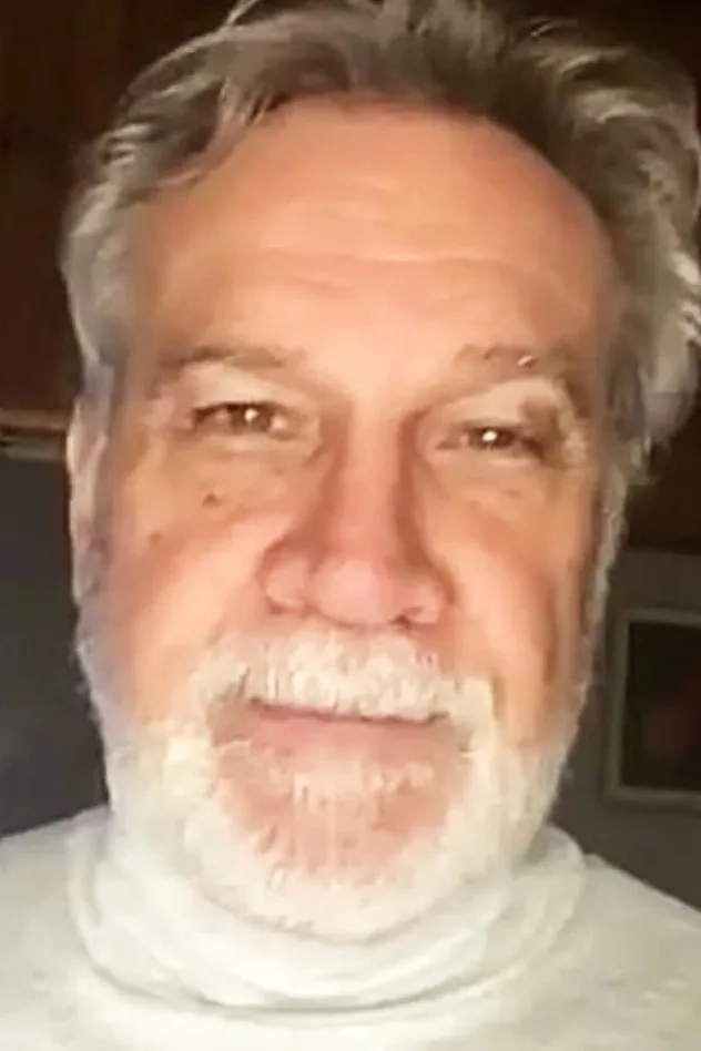 صورة Carlos Mena