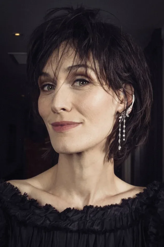 Обложка для Clotilde Hesme
