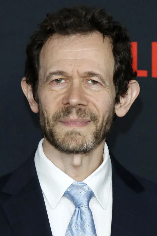 صورة Adam Godley