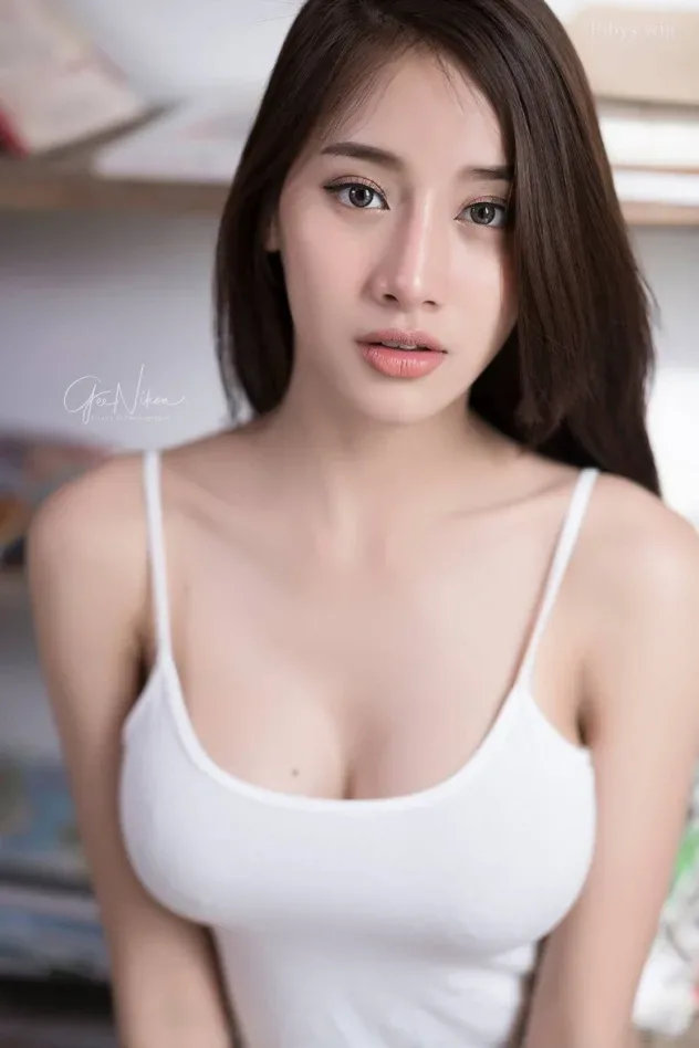 Imagen de portada para Pichana Yoosuk
