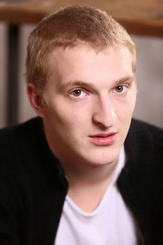 Kirill Frolov için kapak görseli