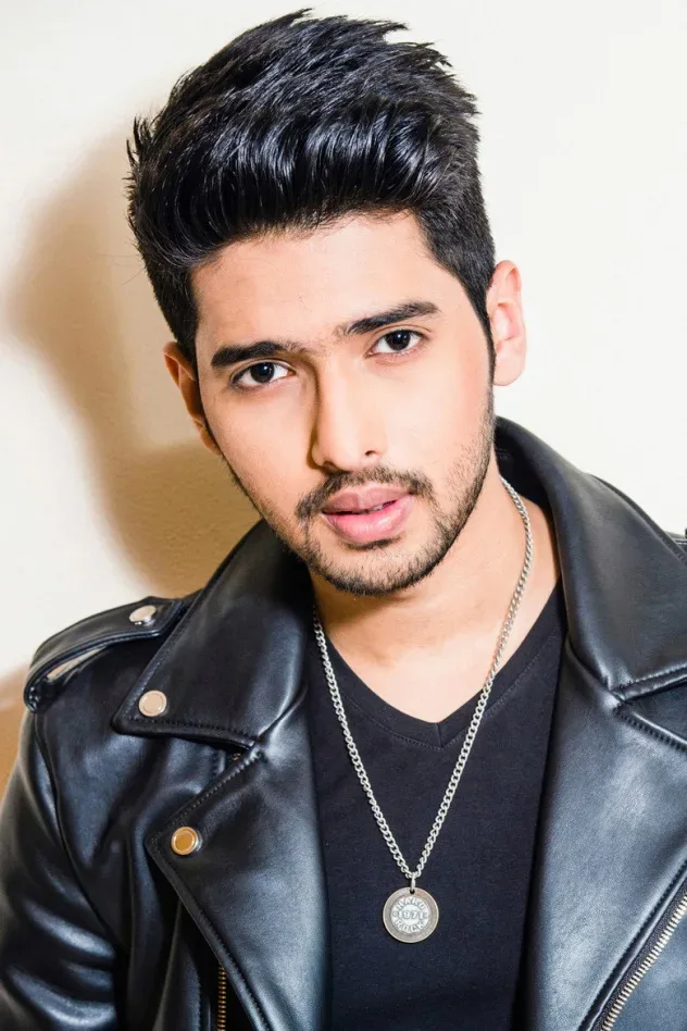 Cover image for Armaan Malik