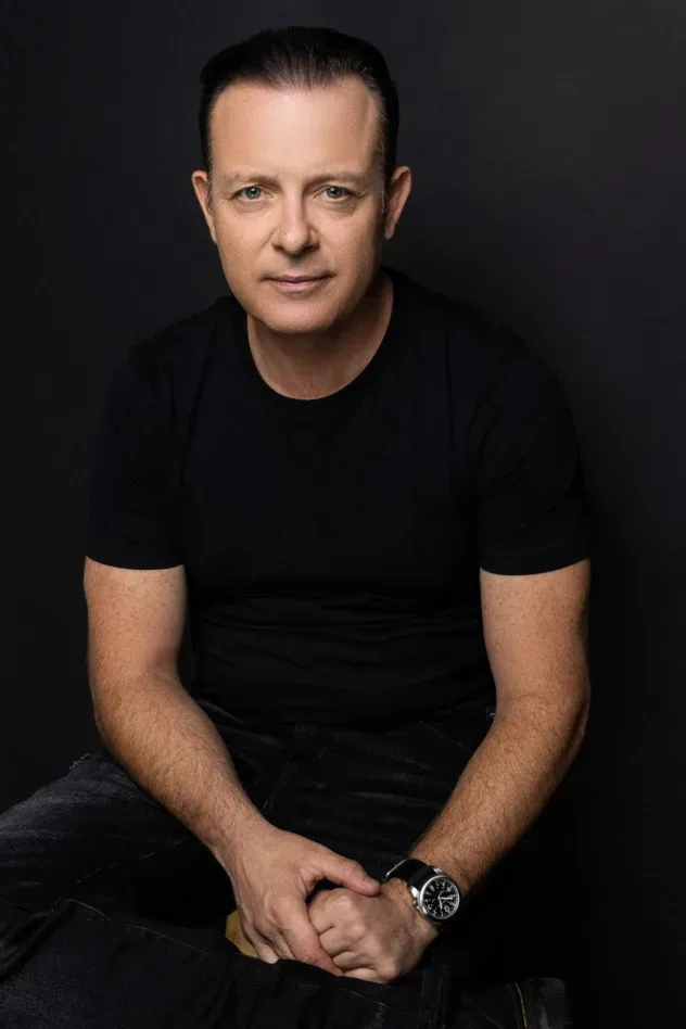 صورة الغلاف لـ Douglas Vermeeren