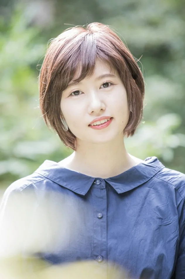 酒井麻衣 photo