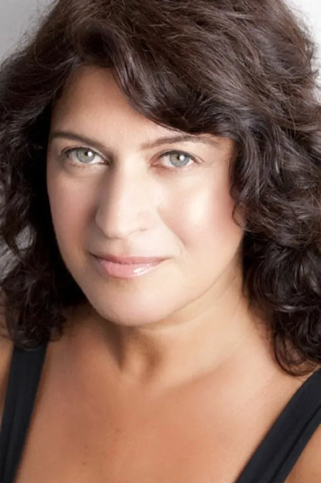 صورة الغلاف لـ Iris Paluly