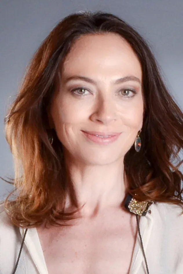 Imagen de portada para Patricia Rivadeneira