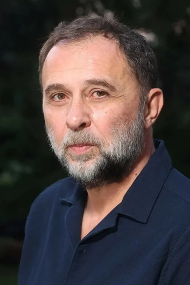 ბაკურ ბაკურაძე