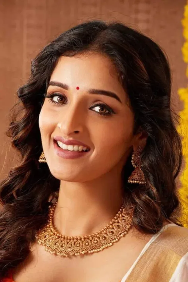 صورة الغلاف لـ Sowmya Menon