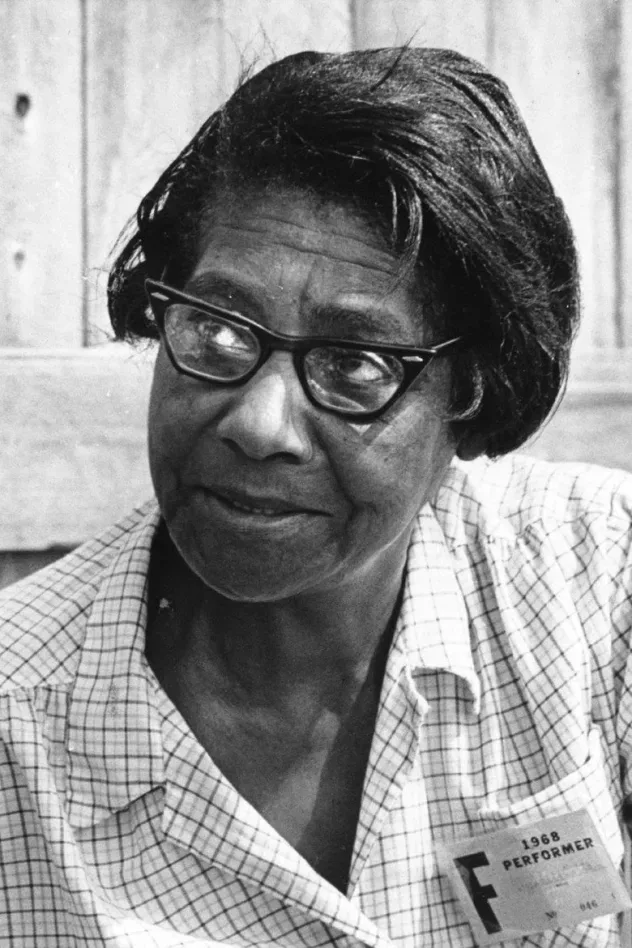 Elizabeth Cotten için kapak görseli