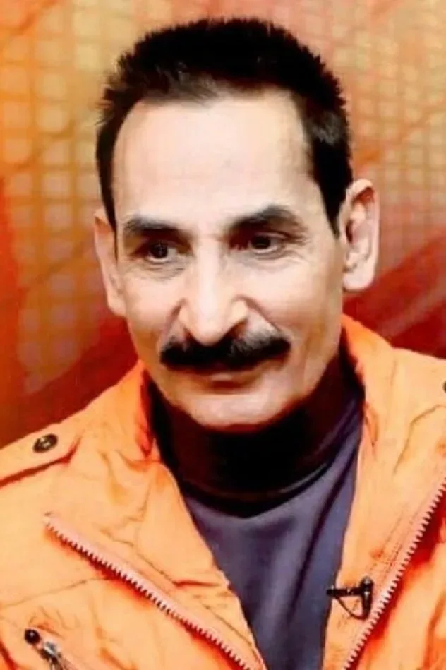 صورة الغلاف لـ Iftikhar Thakur