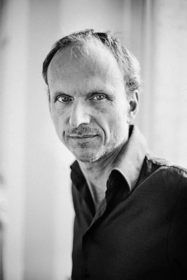 Cover image for Julian Rosefeldt