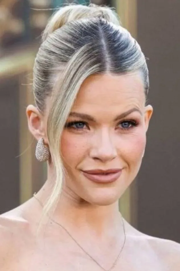 Обложка для Witney Carson